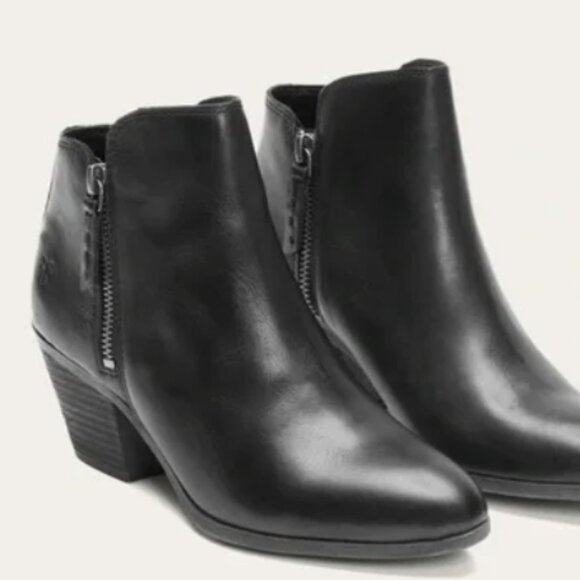 FRYE Judith Black Leather Double Zip Ankle Boots Stacked Heel Booties - Picture 17 of 17